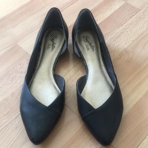 Seychelles black leather flats - worn once